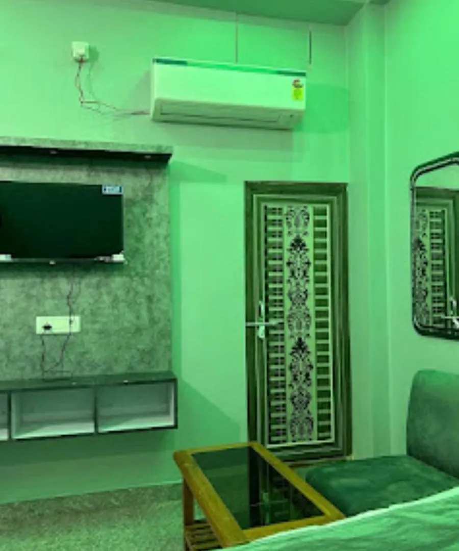 Hotel P-S-R , Varanasi, Fully Air Conditioned Room With Free Wifi, Near Shri Kashi Vishwanath Temple And Ganga Ghat 바라나시